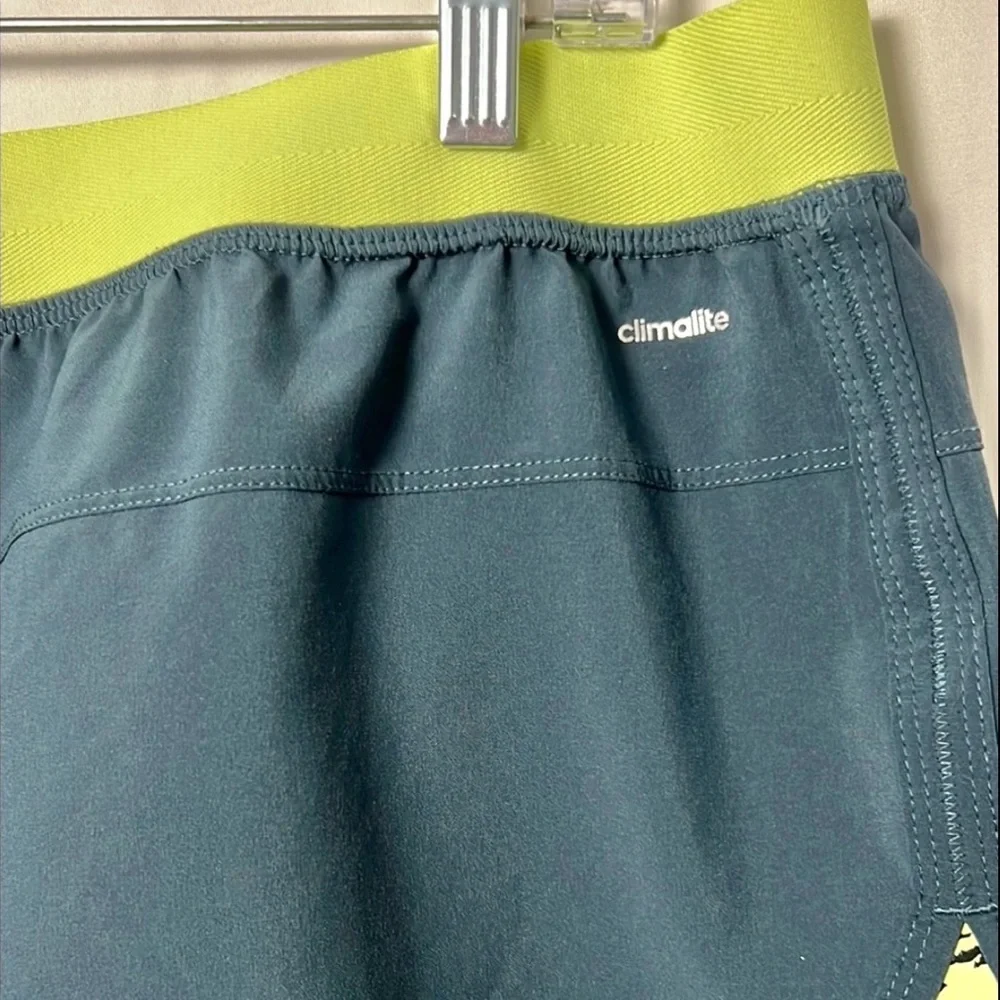 Adidas Climalite Teal and Yellow 2 in 1 Athletic Skort Size XL